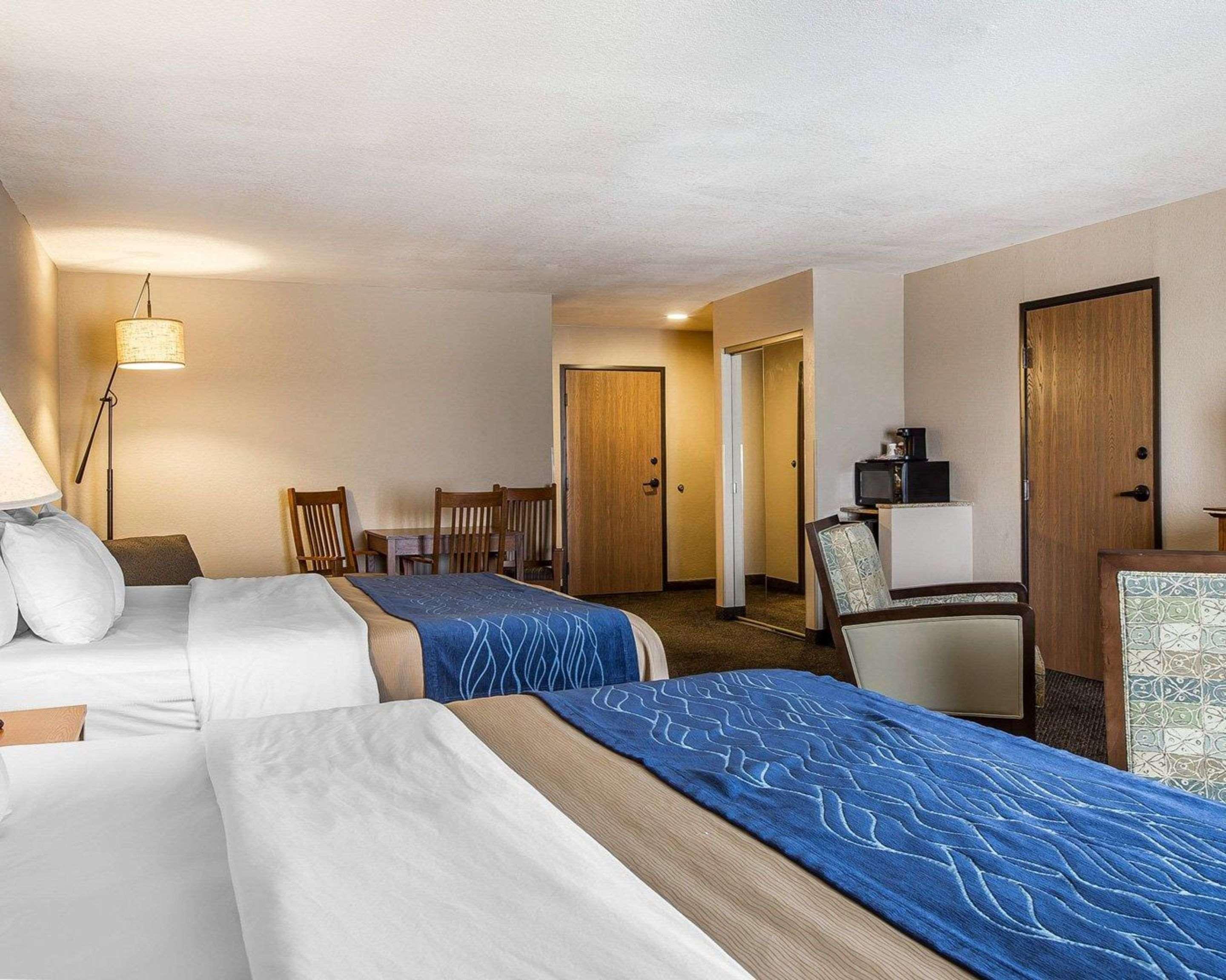 Comfort Inn & Suites Blue Ridge Exterior foto